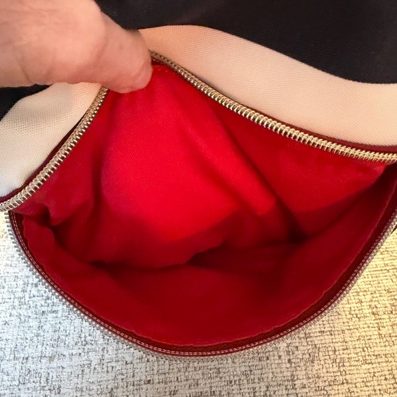 Dooney & Bourke Navy, Red,& Cream Striped Canvas Crossbody Bag EUC 10x101/2 - Picture 14 of 14